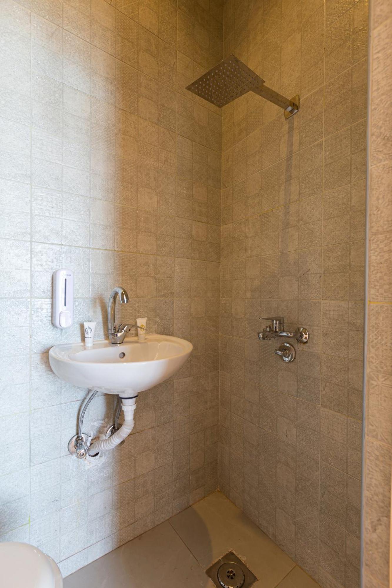 Hyat Suites & Rooms Alessandria Esterno foto