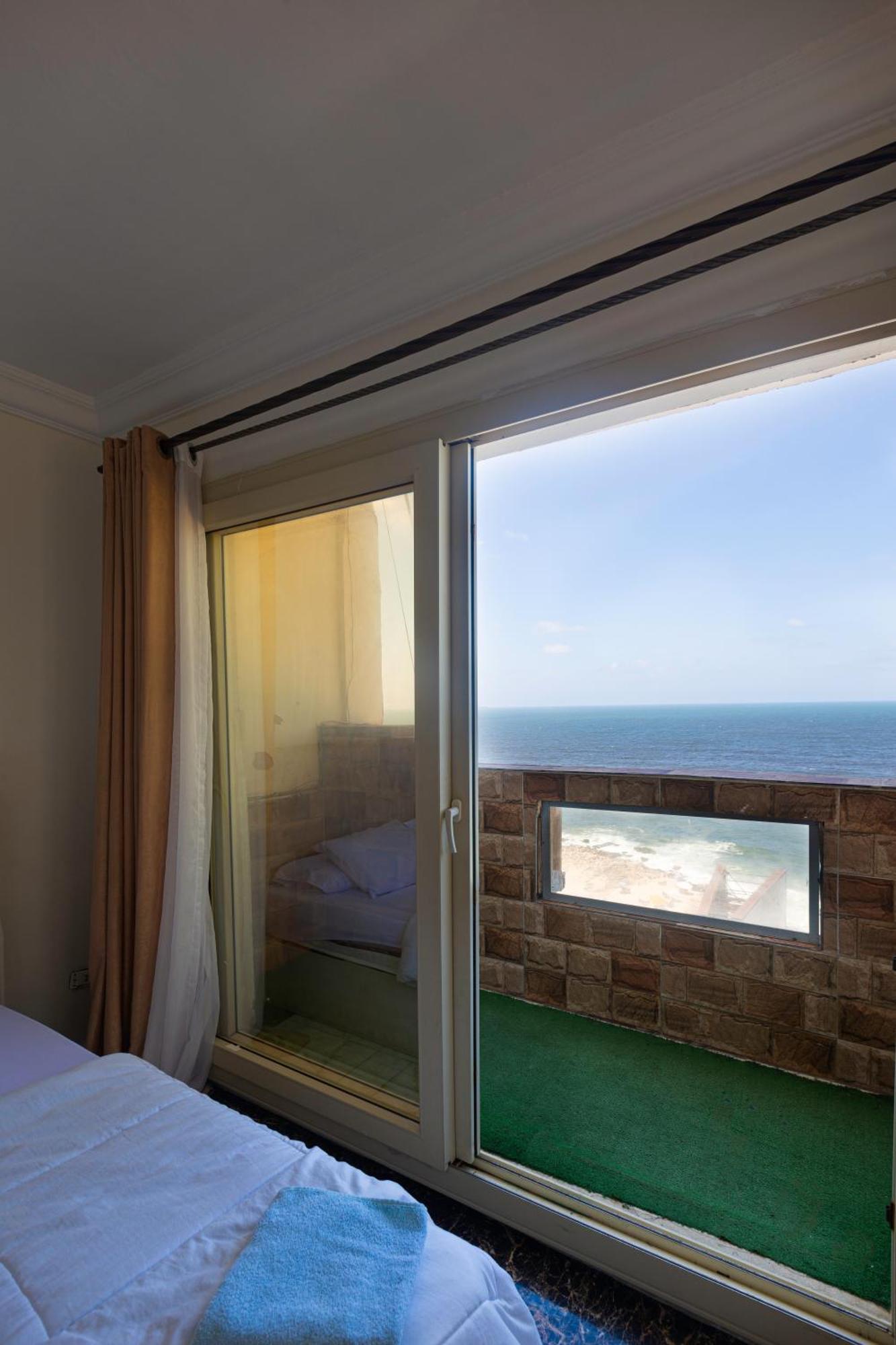 Hyat Suites & Rooms Alessandria Esterno foto