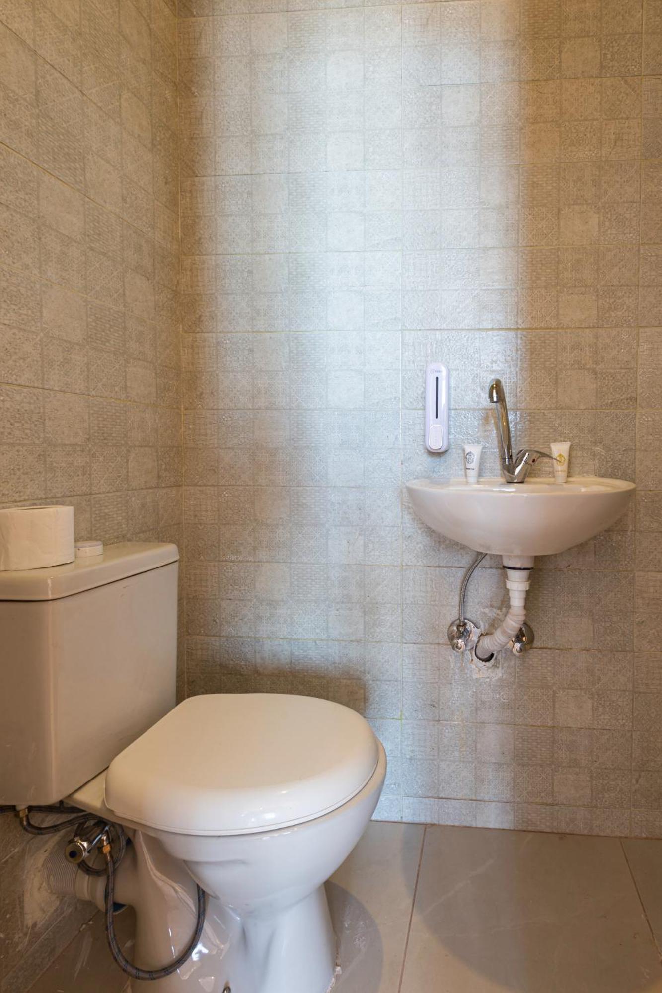 Hyat Suites & Rooms Alessandria Esterno foto