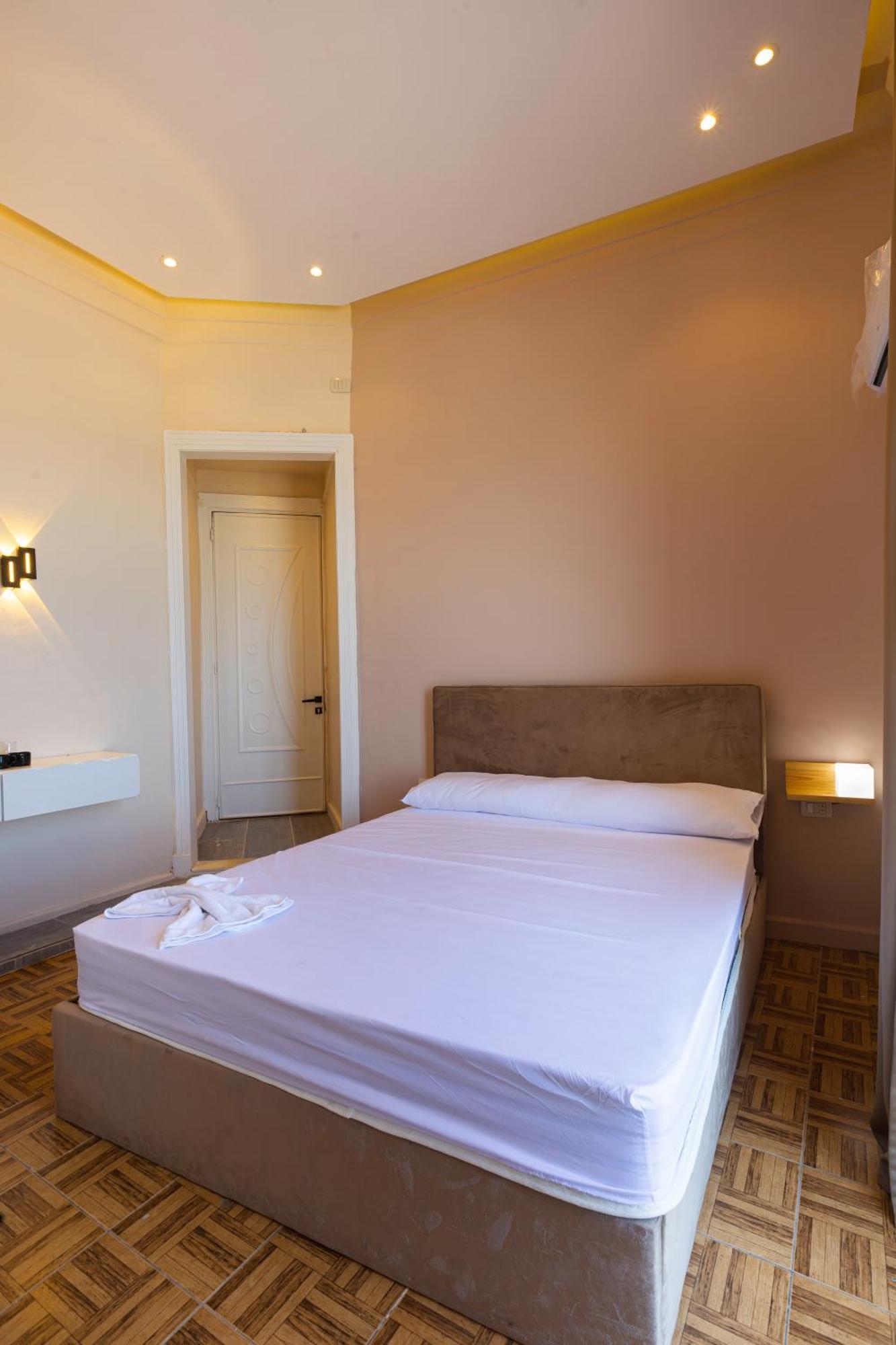 Hyat Suites & Rooms Alessandria Esterno foto