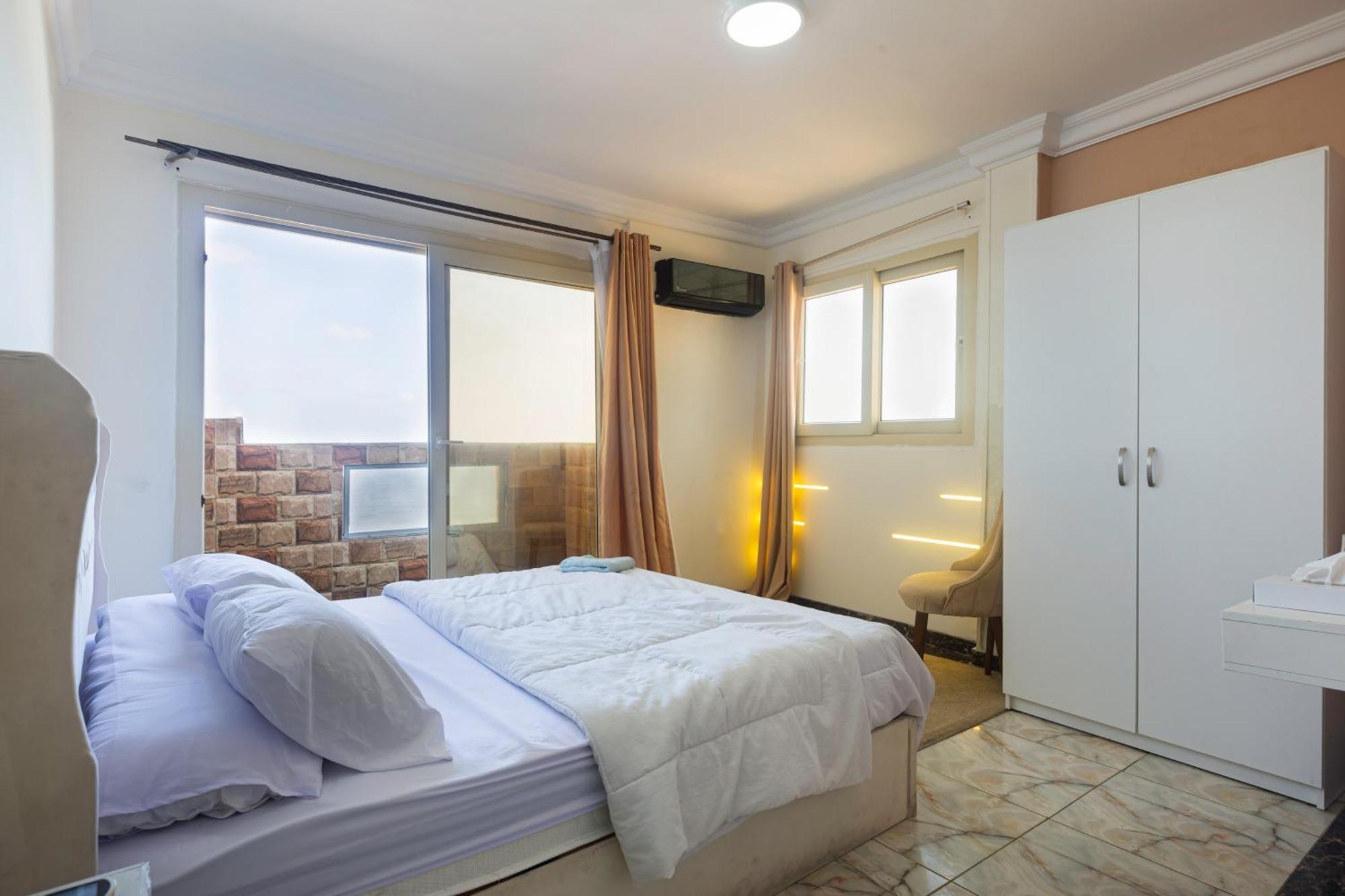 Hyat Suites & Rooms Alessandria Esterno foto