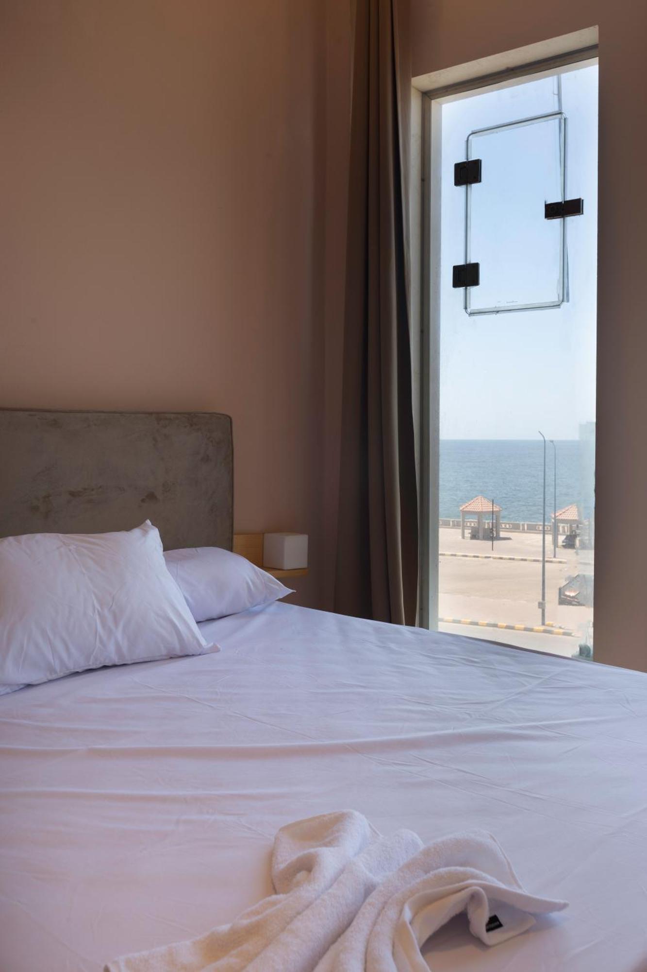 Hyat Suites & Rooms Alessandria Esterno foto