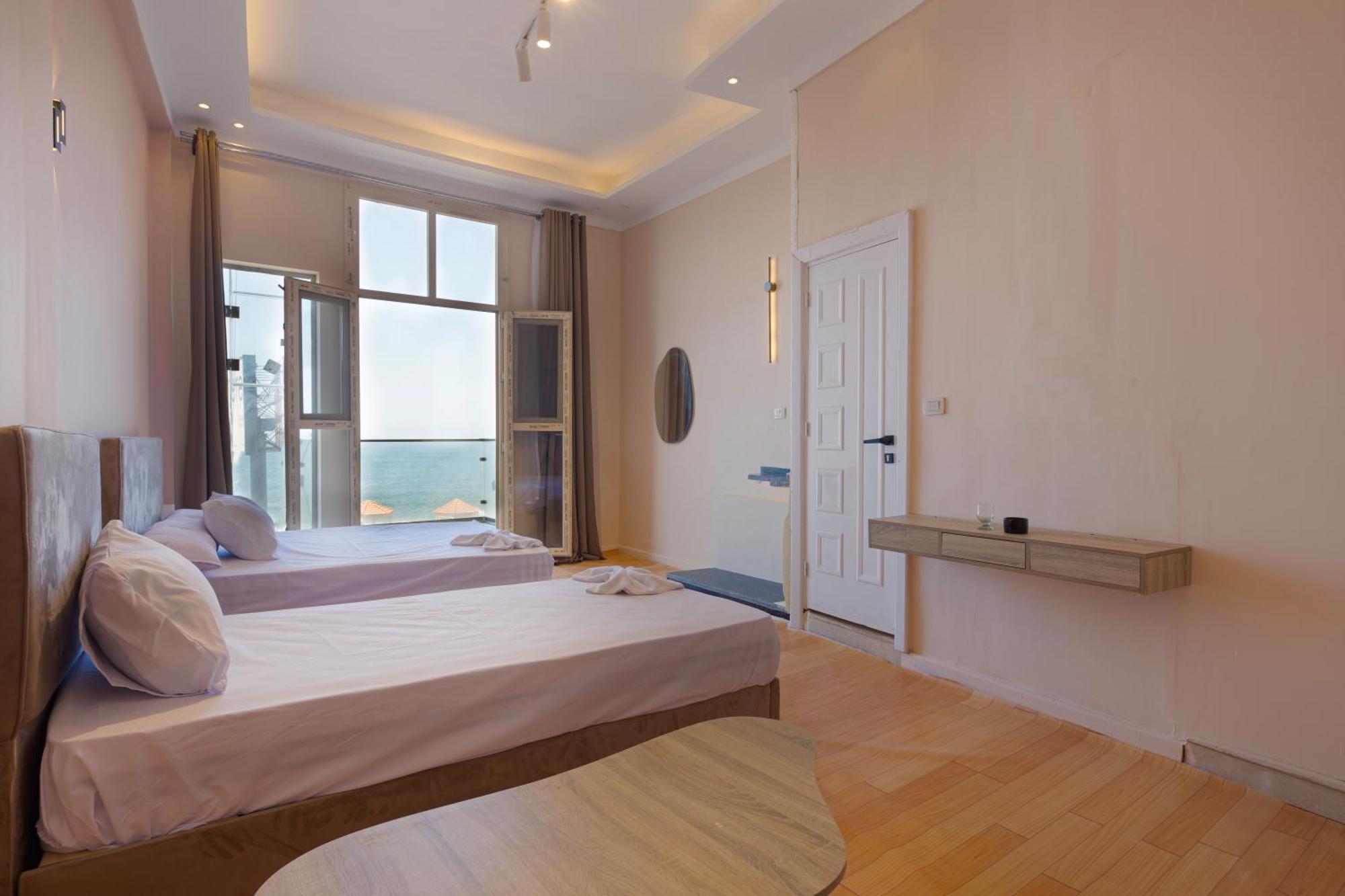 Hyat Suites & Rooms Alessandria Esterno foto