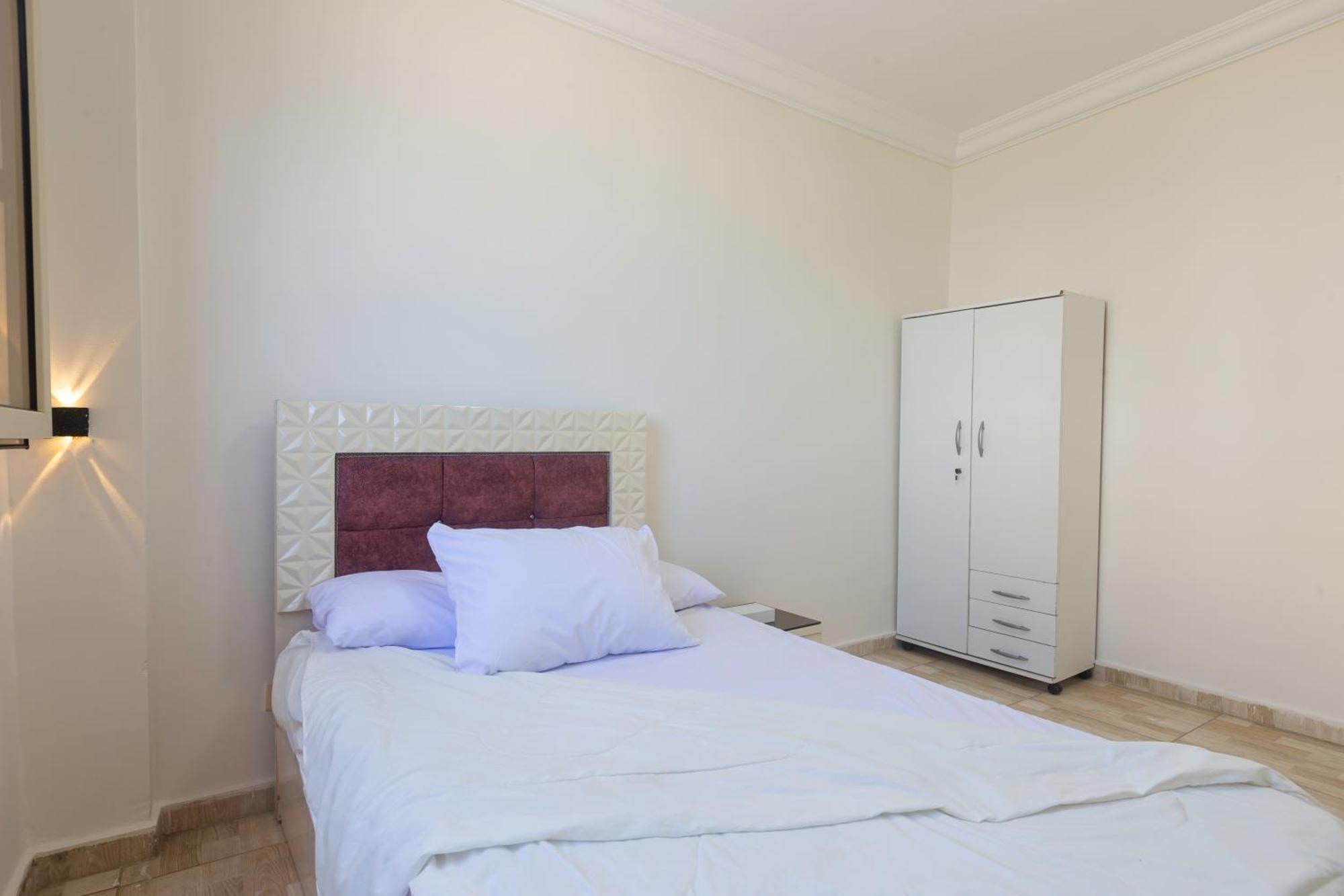 Hyat Suites & Rooms Alessandria Esterno foto