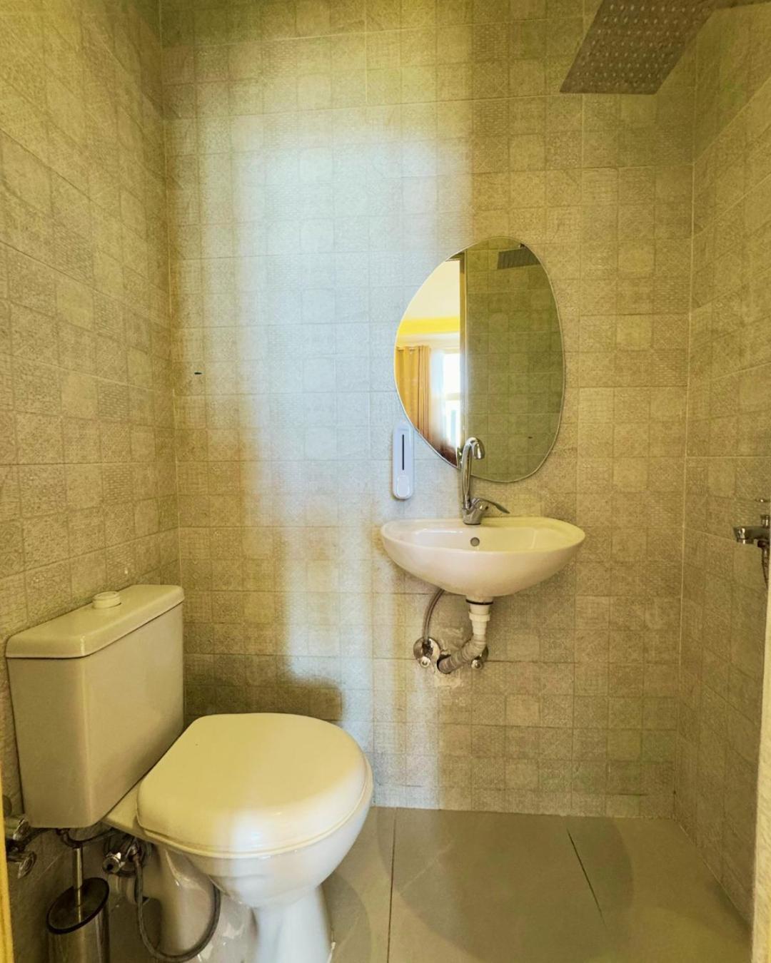 Hyat Suites & Rooms Alessandria Esterno foto