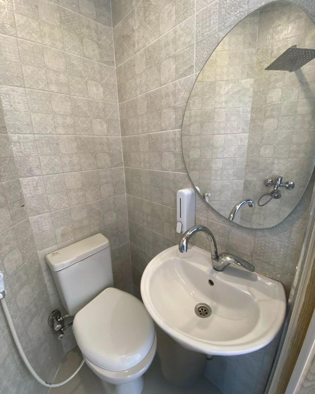 Hyat Suites & Rooms Alessandria Esterno foto